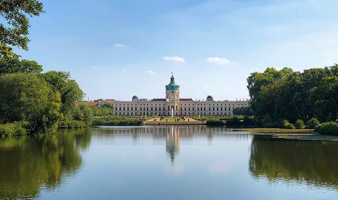 Palácio em Berlim no Verão