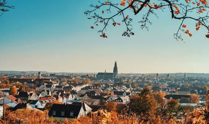 Foto da linda cidade de Regensburg